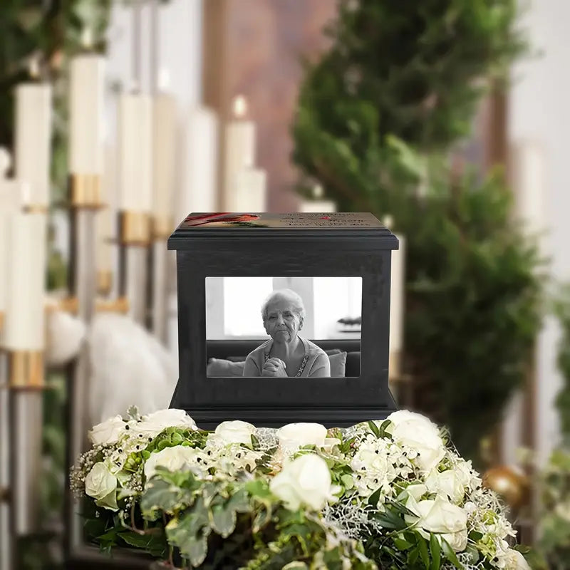 Cremation and Burial Urn