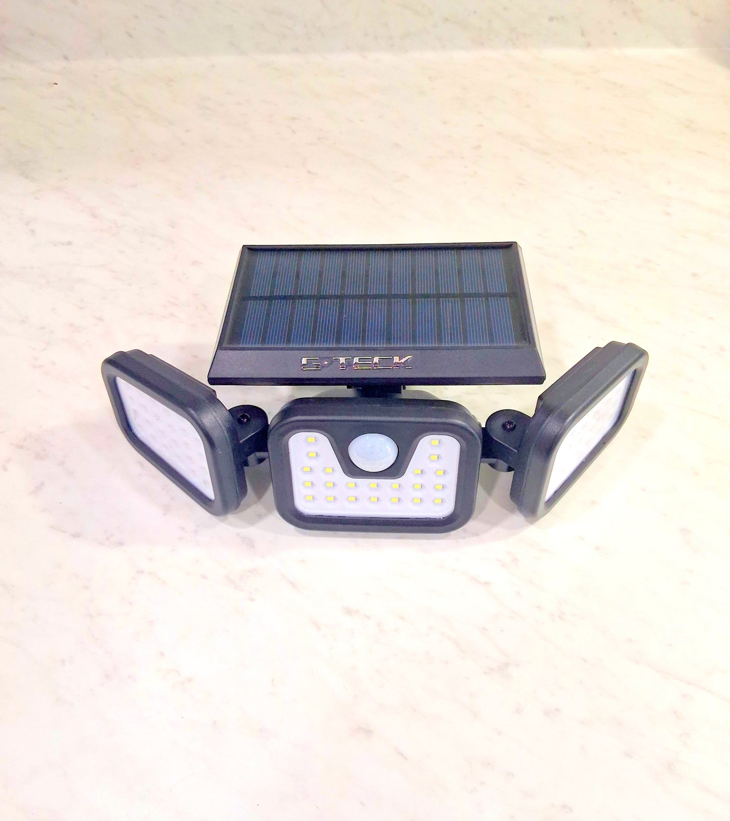 G TECK Solar powered outdoor lighting