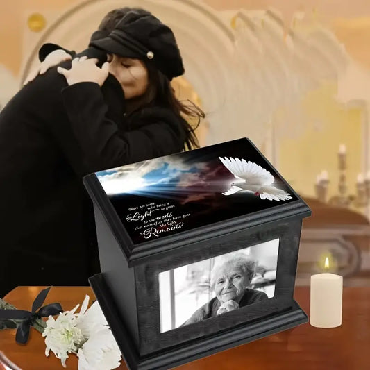 Cremation and Burial Urn